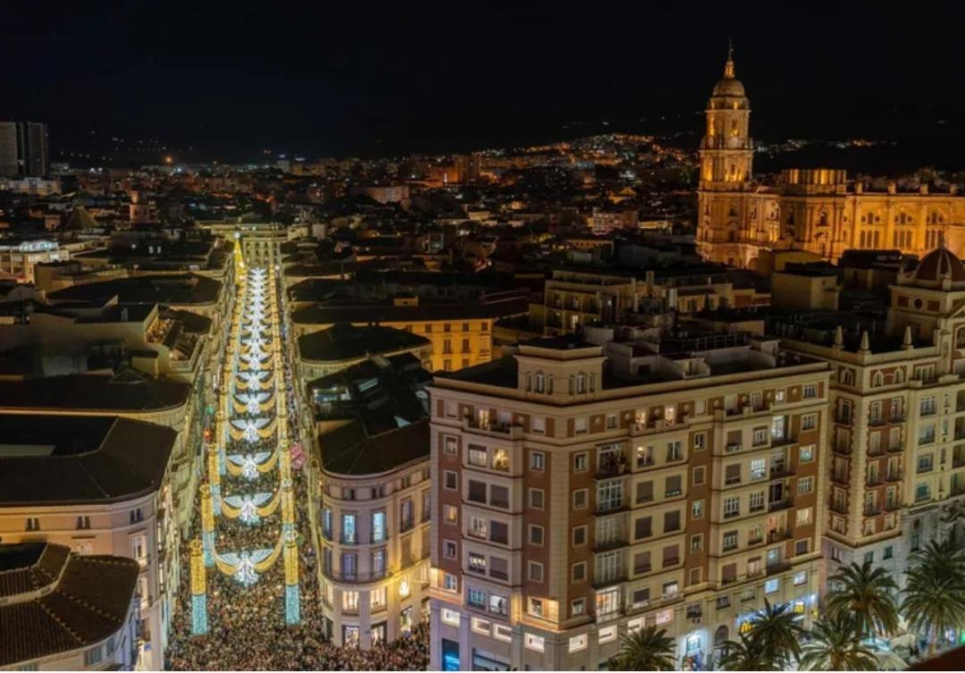 Apartamento El Bambu Cerca Del Mar Malaga Bagian luar foto